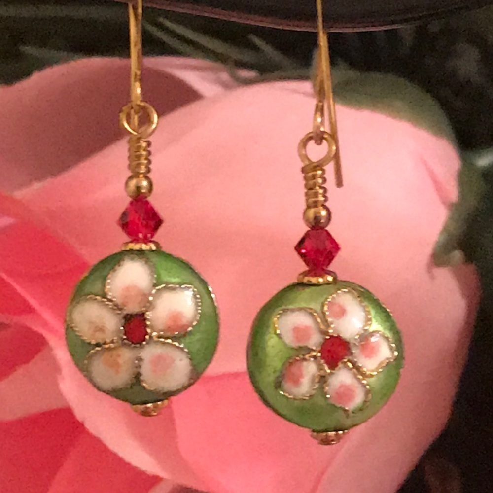 🔥ON SALE🔥3/$30🔥 💖 LA Design💖Handmade Earrings